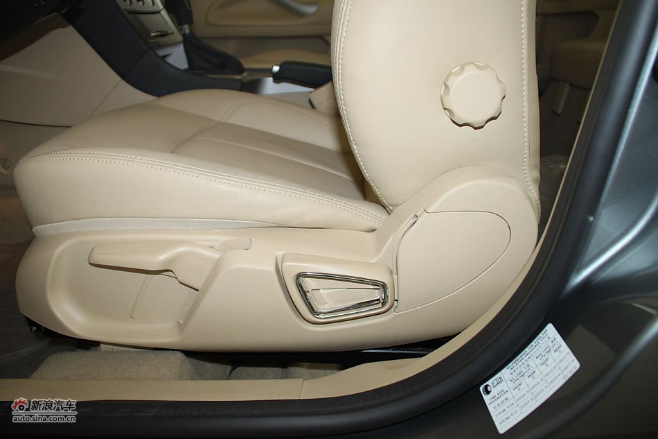 内饰部分及细节