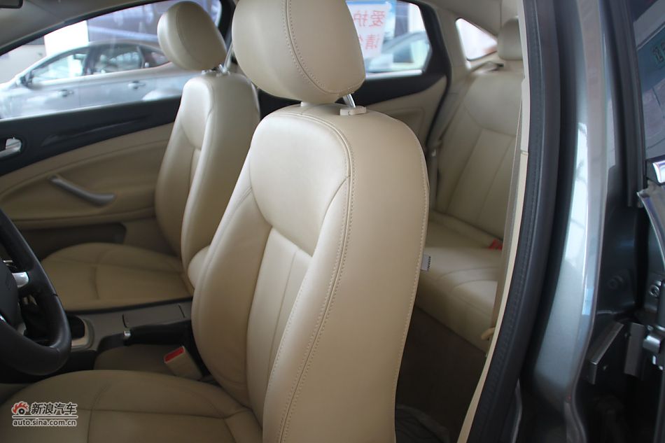 内饰部分及细节