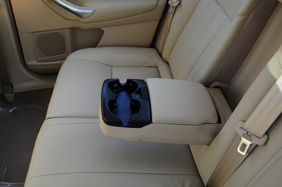 2010款蒙迪欧致胜致胜至尊型内饰