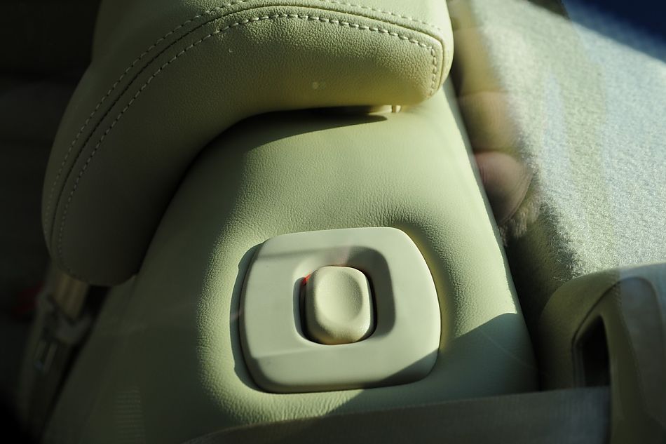 2010款蒙迪欧致胜致胜至尊型内饰