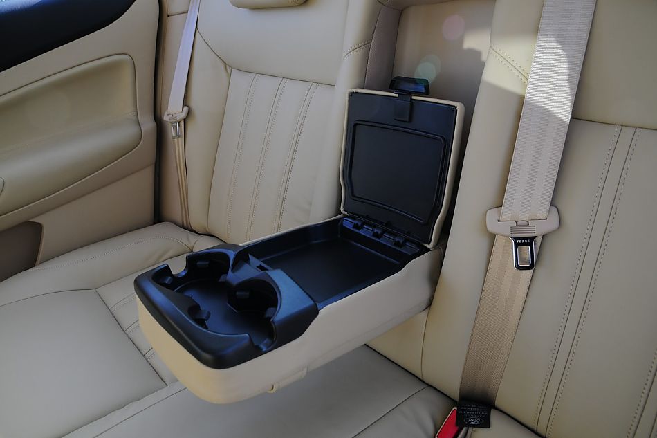 2010款蒙迪欧致胜致胜至尊型内饰