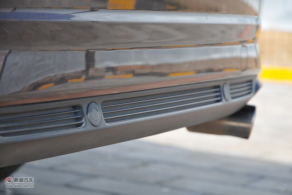 2011款蒙迪欧致胜车身细节