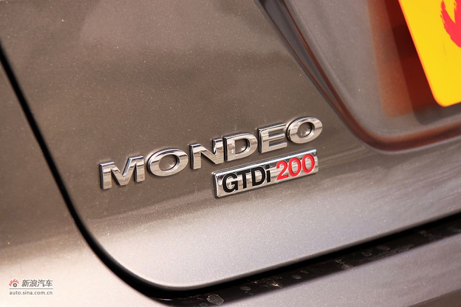 2011款蒙迪欧致胜高清到店实拍