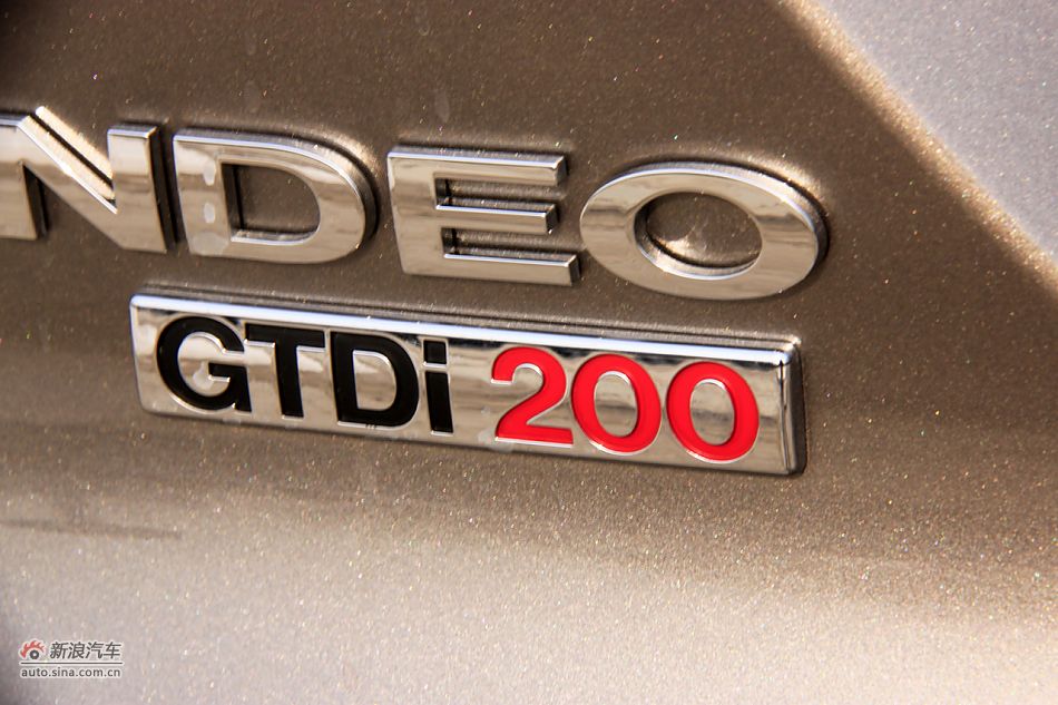 2011款蒙迪欧致胜高清到店实拍