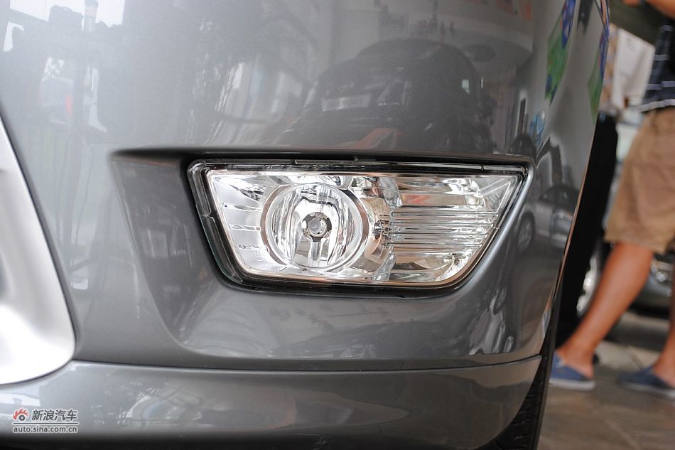 车辆外观及细节