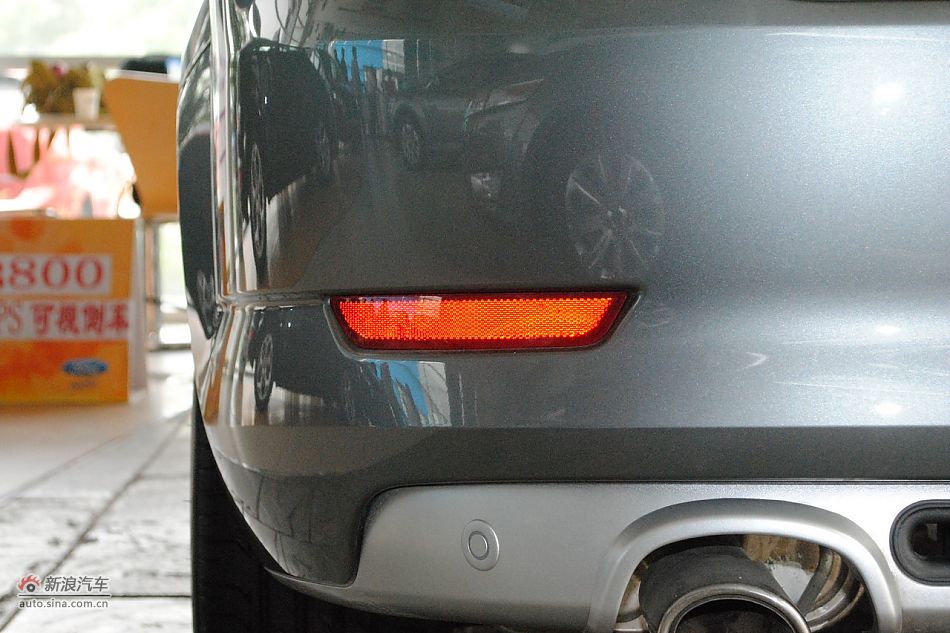 车辆外观及细节