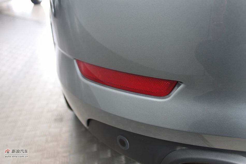 车辆外观及细节