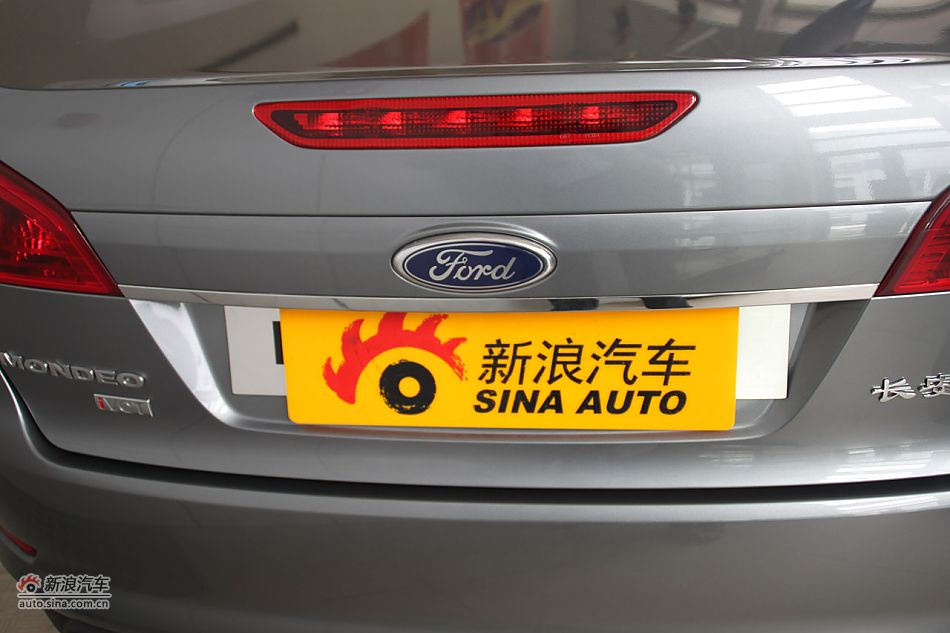 车辆外观及细节