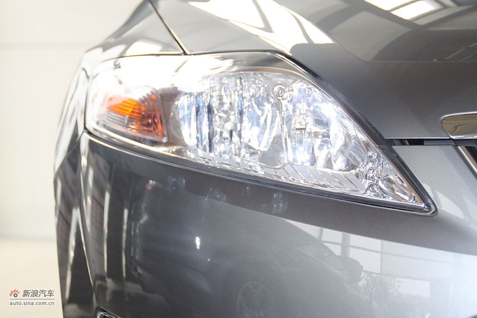 车辆外观及细节