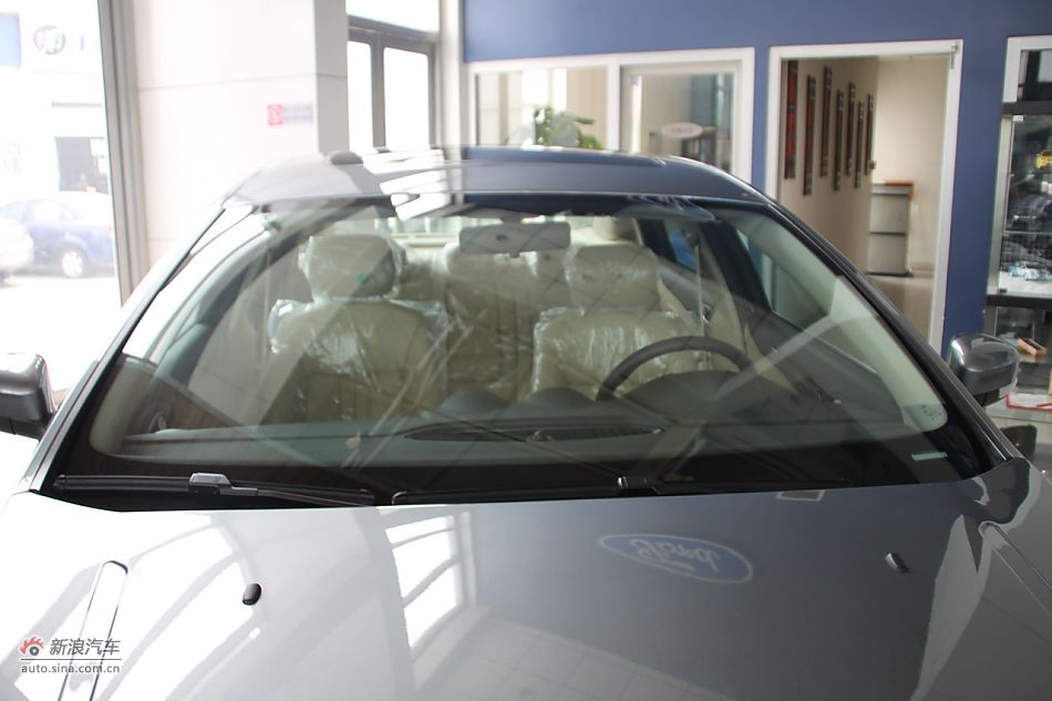 车辆外观及细节