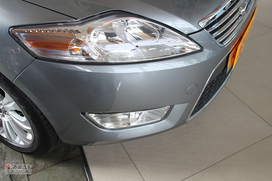 车辆外观及细节