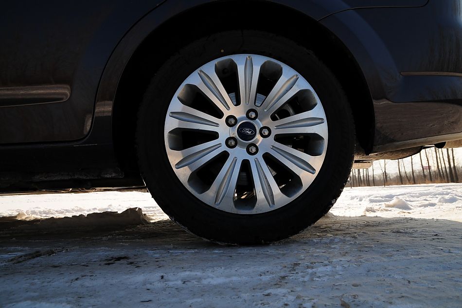 2010款蒙迪欧致胜致胜至尊型外观