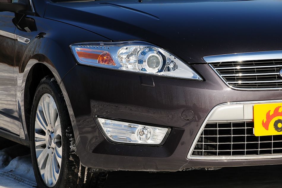 2010款蒙迪欧致胜致胜至尊型外观