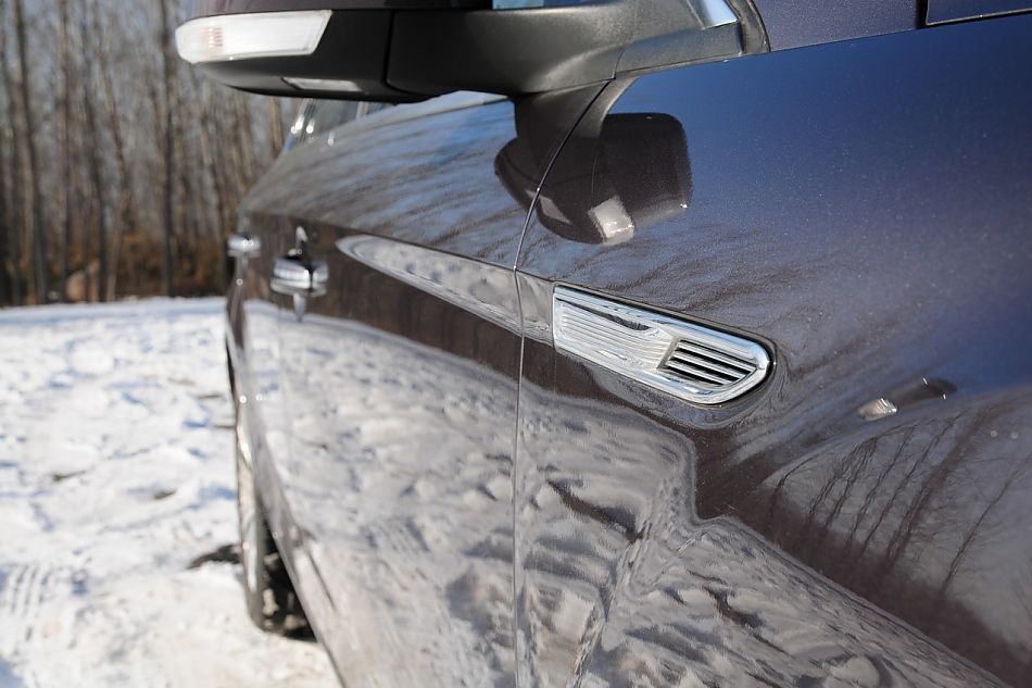 2010款蒙迪欧致胜致胜至尊型外观