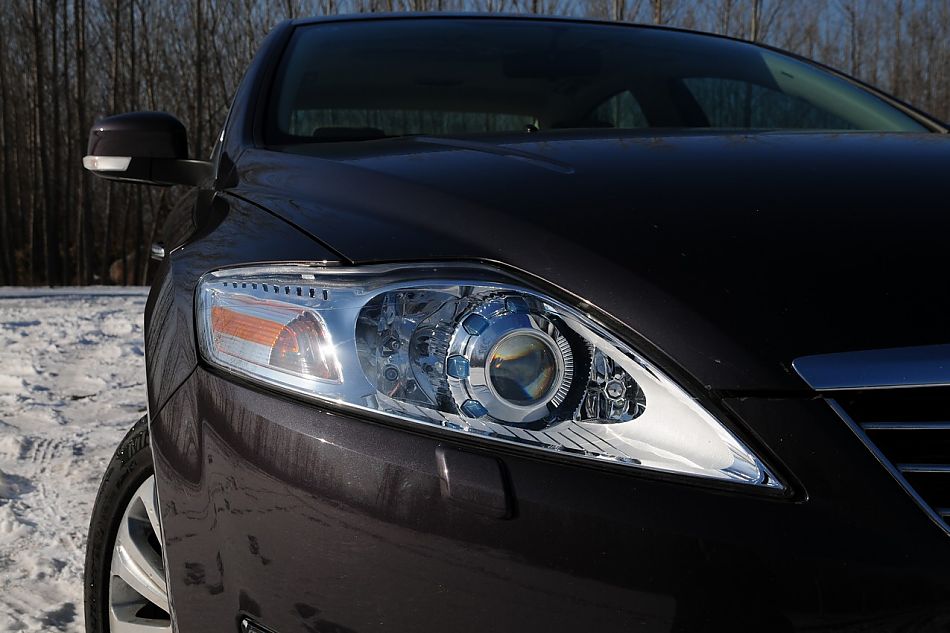 2010款蒙迪欧致胜致胜至尊型外观