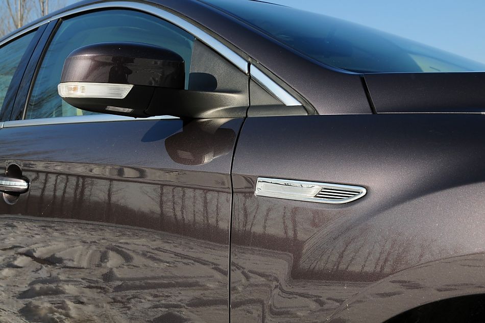 2010款蒙迪欧致胜致胜至尊型外观