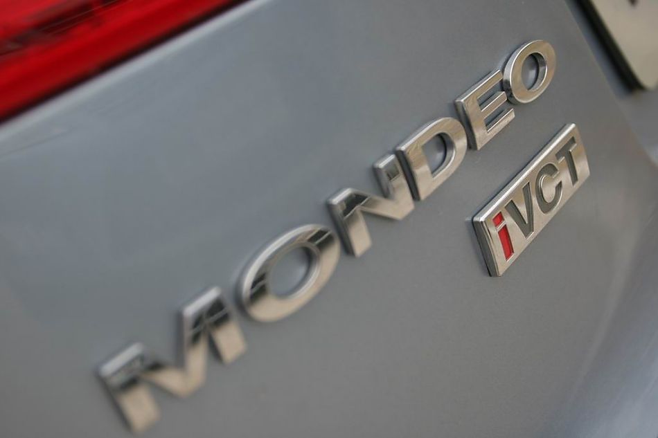 图为蒙迪欧致胜外观及细节