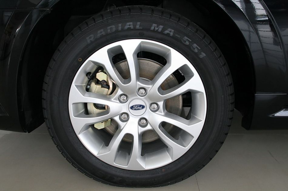 长安福特蒙迪欧车轮