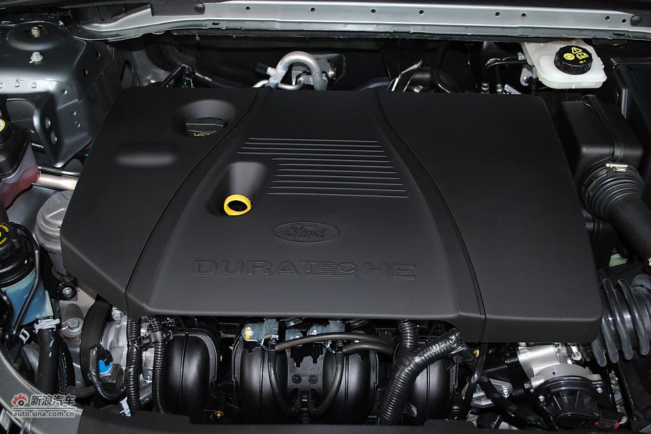 发动机、底盘悬挂及后备箱