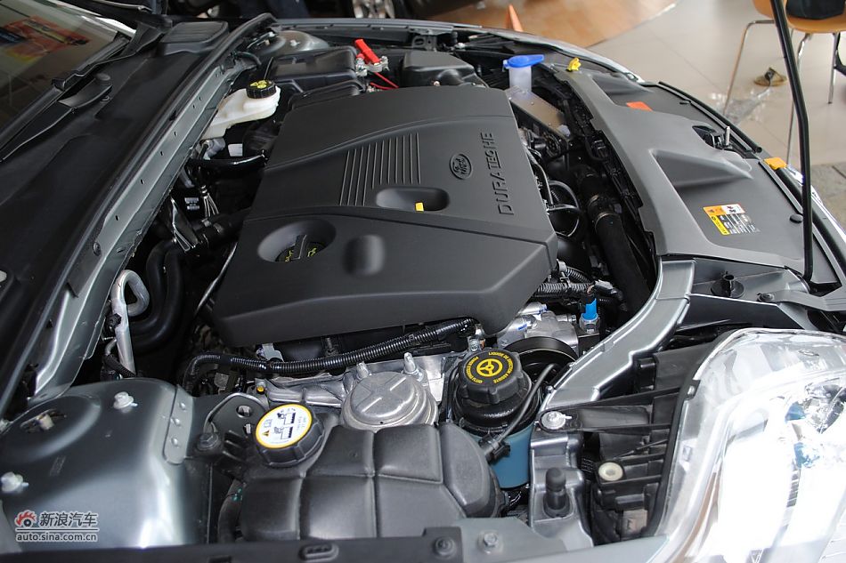 发动机、底盘悬挂及后备箱