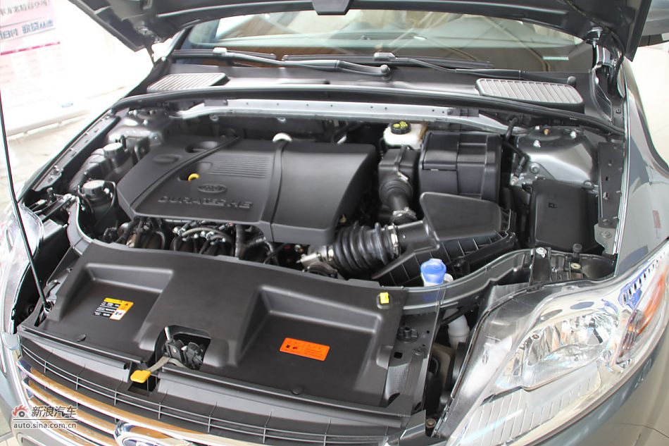 发动机、底盘悬挂及后备箱