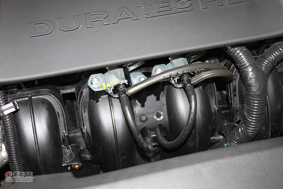 发动机、底盘悬挂及后备箱