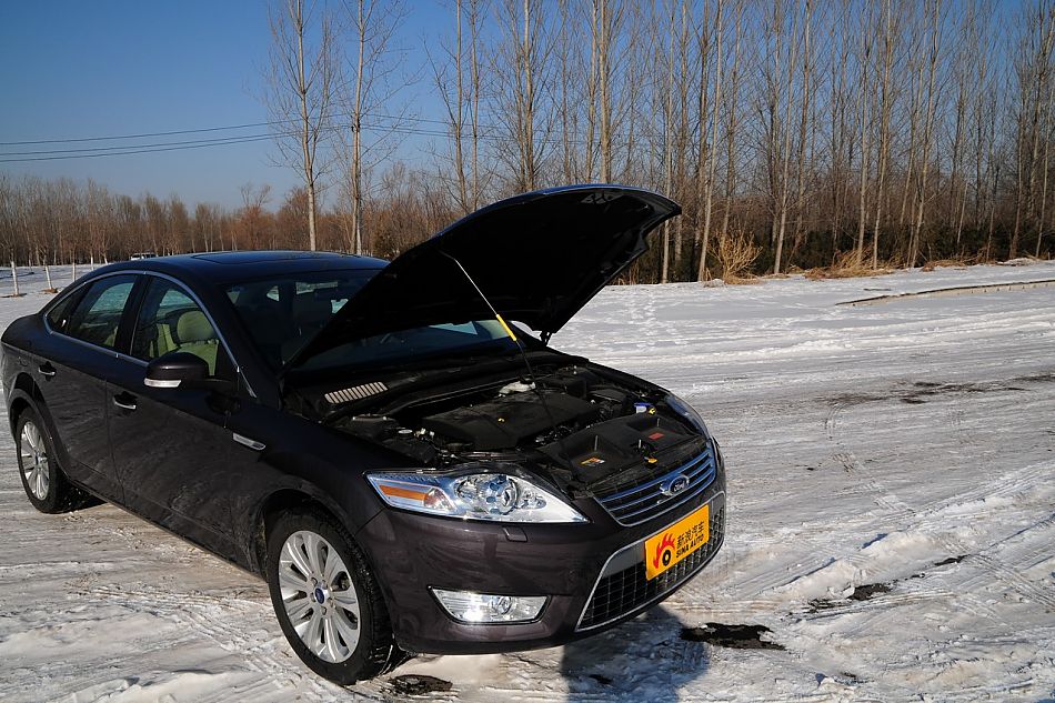 2010款蒙迪欧致胜致胜至尊型实拍