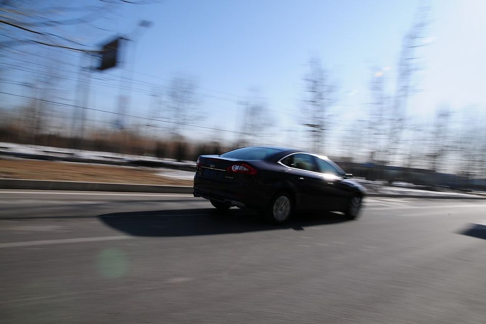 2010款蒙迪欧致胜试车实拍