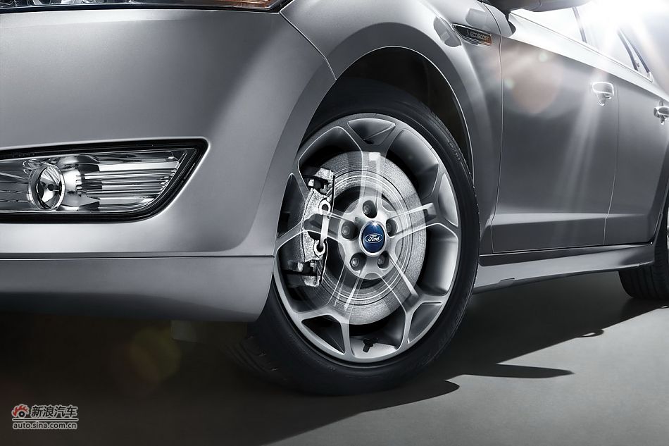 2011款蒙迪欧致胜外观及细节