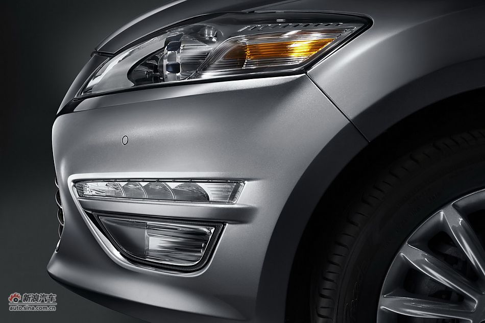 2011款蒙迪欧致胜外观及细节