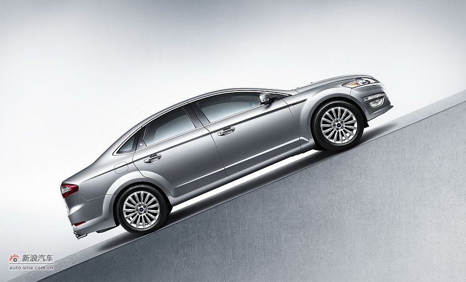 2011款蒙迪欧致胜外观及细节