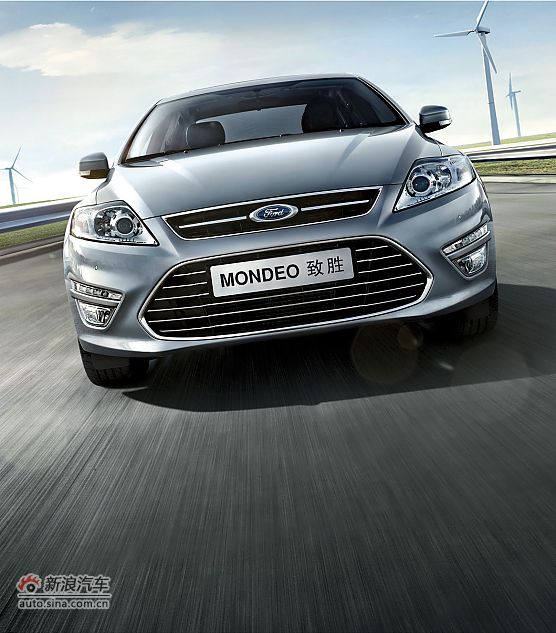 2011款蒙迪欧致胜外观