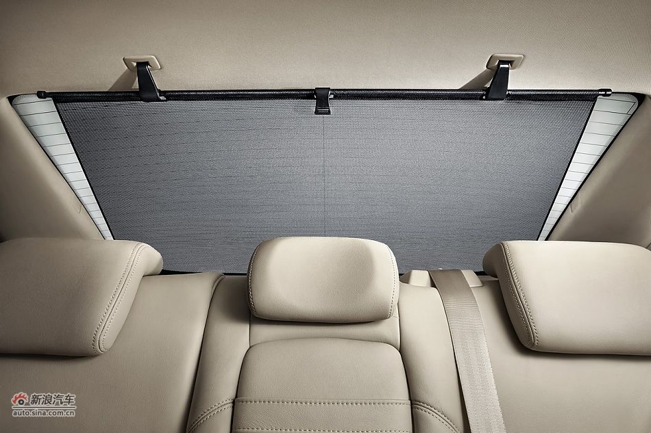 2011款蒙迪欧致胜内饰