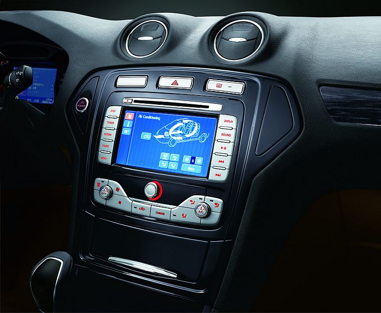 蒙迪欧致胜至尊型