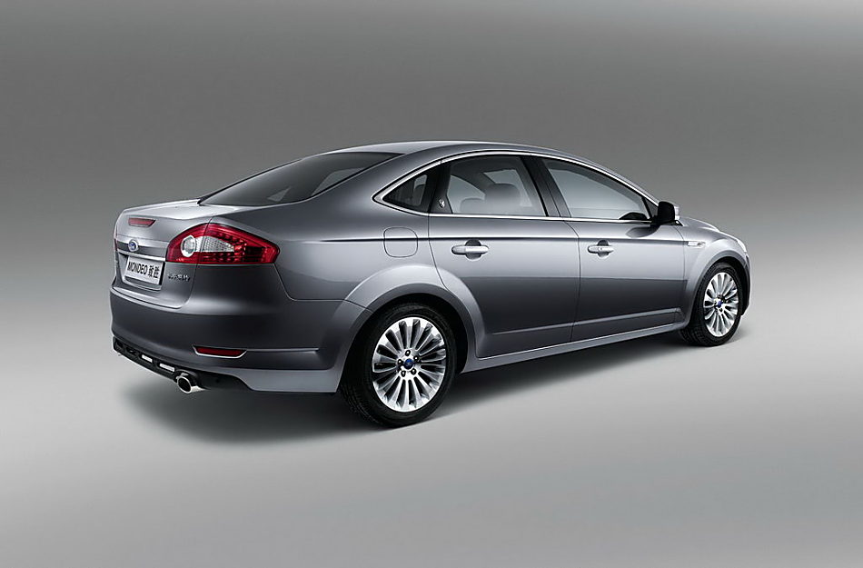 图为蒙迪欧-致胜外观及细节