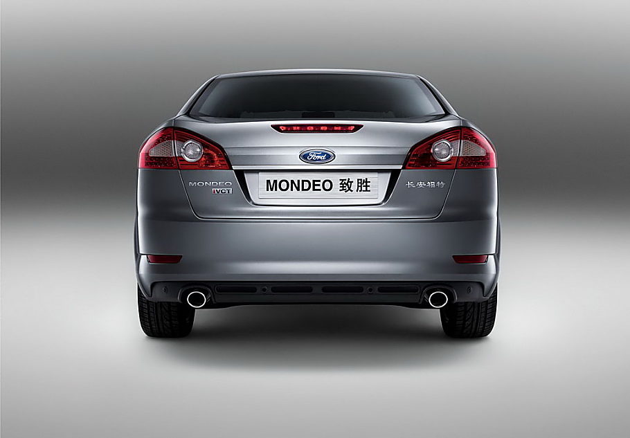 图为蒙迪欧-致胜外观及细节