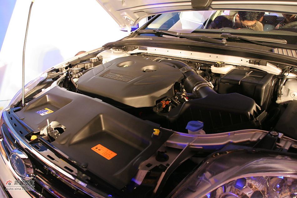 2011款蒙迪欧致胜上市实拍