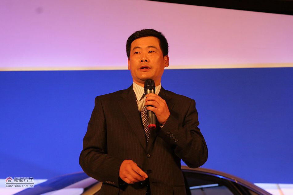 长安福特销售公司常务副总经理邢刚