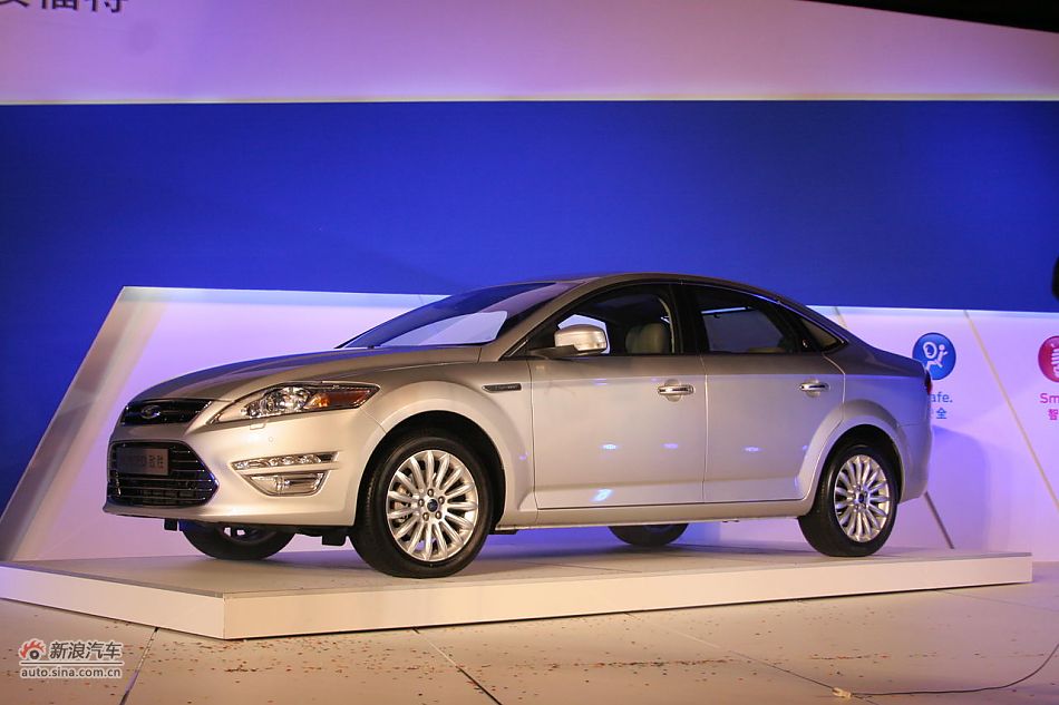 2011款蒙迪欧致胜上市图