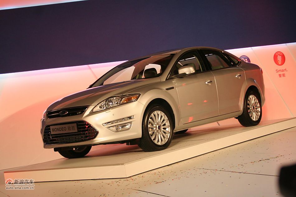 2011款蒙迪欧致胜上市图