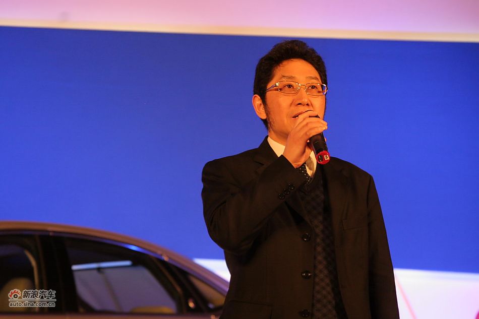 长安福特马自达汽车有限公司执行副总裁罗明刚