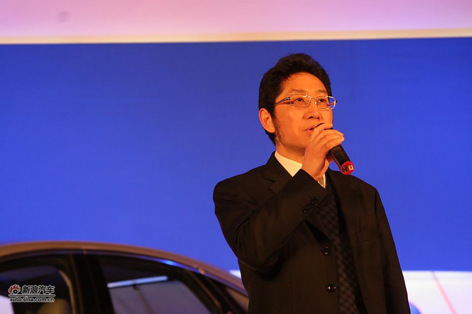 长安福特马自达汽车有限公司执行副总裁罗明刚