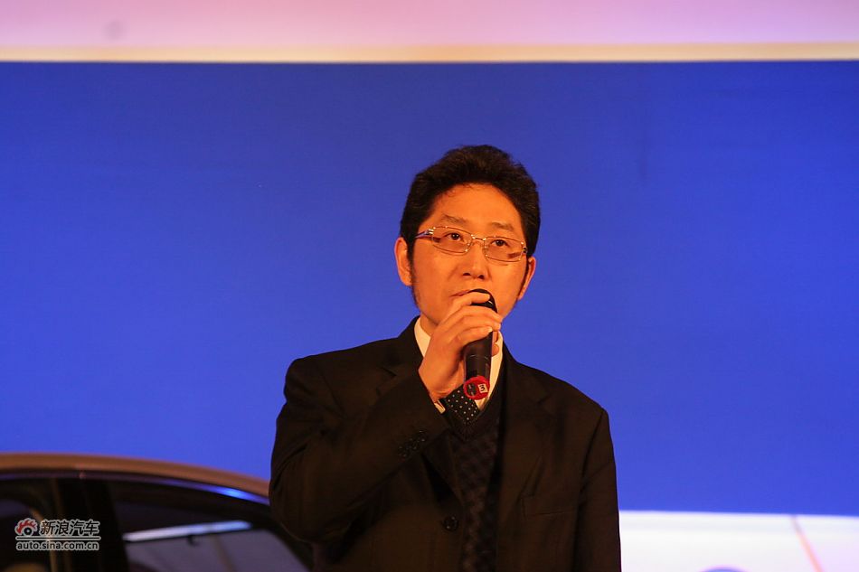 长安福特马自达汽车有限公司执行副总裁罗明刚