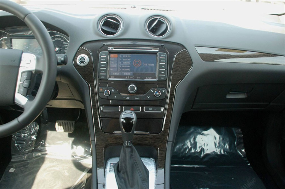 2011款 2.3L AT 豪华型 内饰