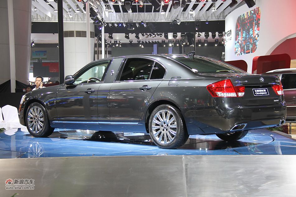 双龙主席加长版