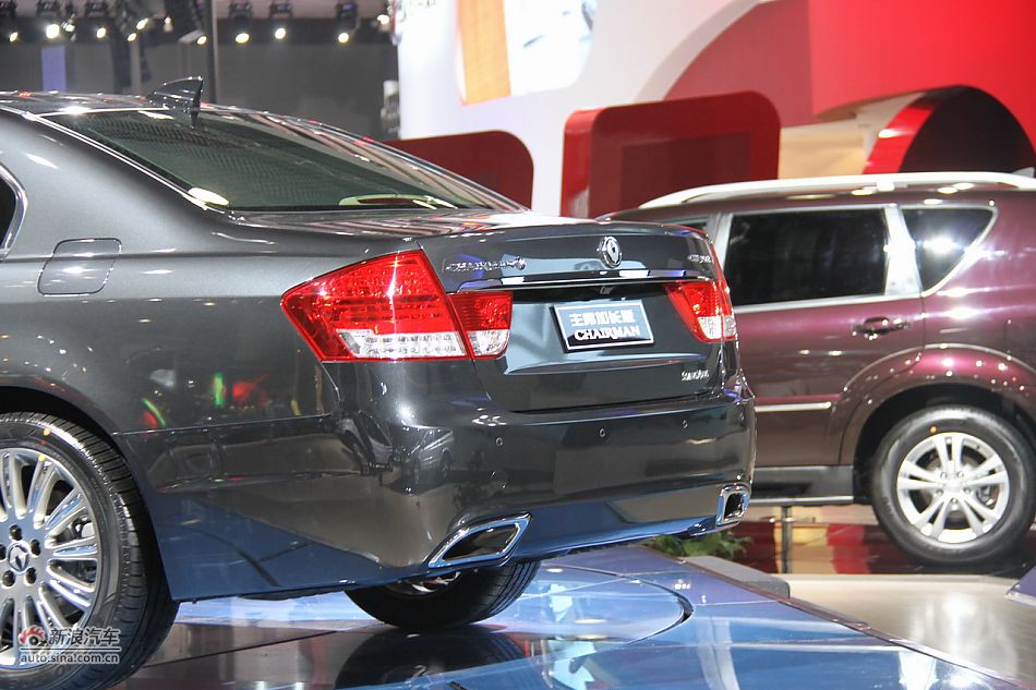 双龙主席加长版