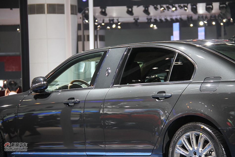 双龙主席加长版