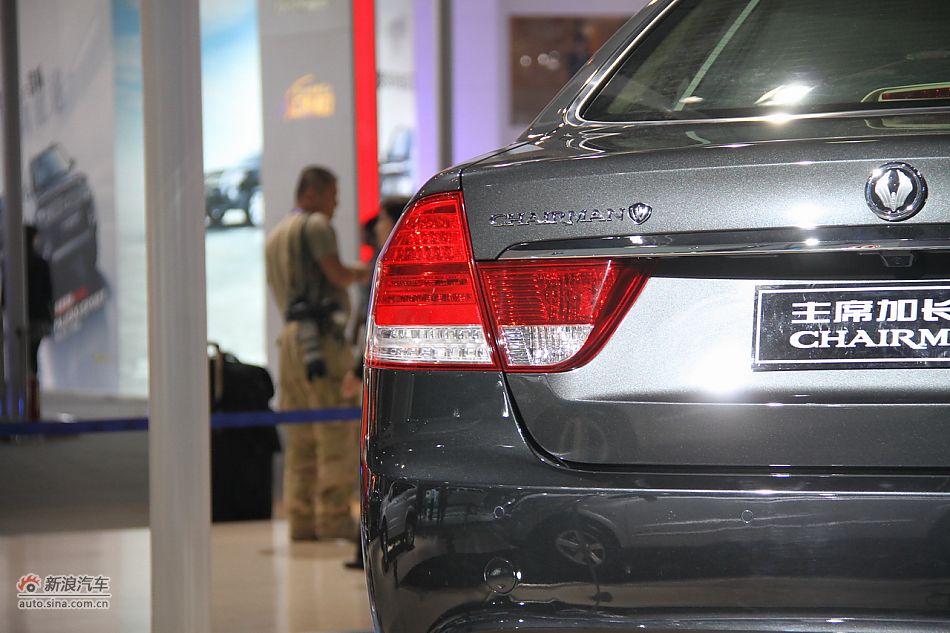 双龙主席加长版