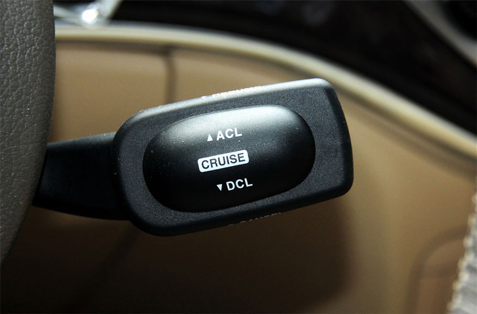 2012款 2.8L AT CW600标准版