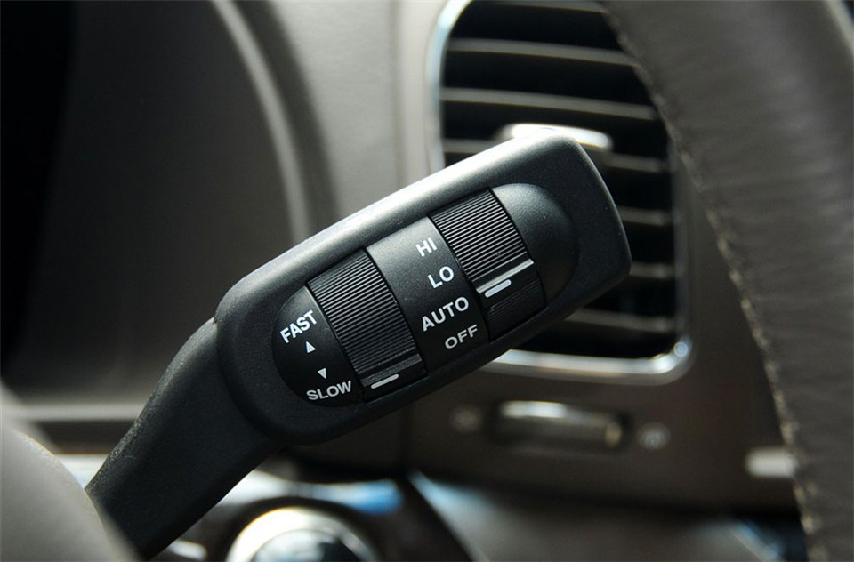 2012款 2.8L AT CW600标准版